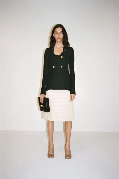 Look 4